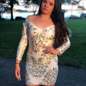 DRESS FOR SALE || OPEN FOR OFFERS :)